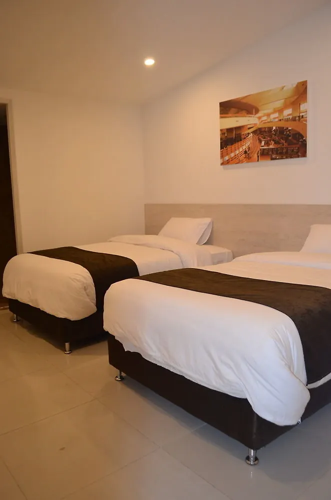 *** Hotel Econohotel Bogotá Colombia